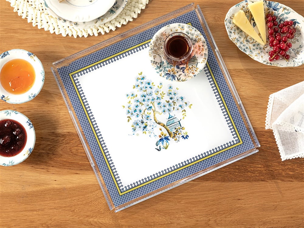 Hale Acrylic Square Tray 33x33 cm Transparent