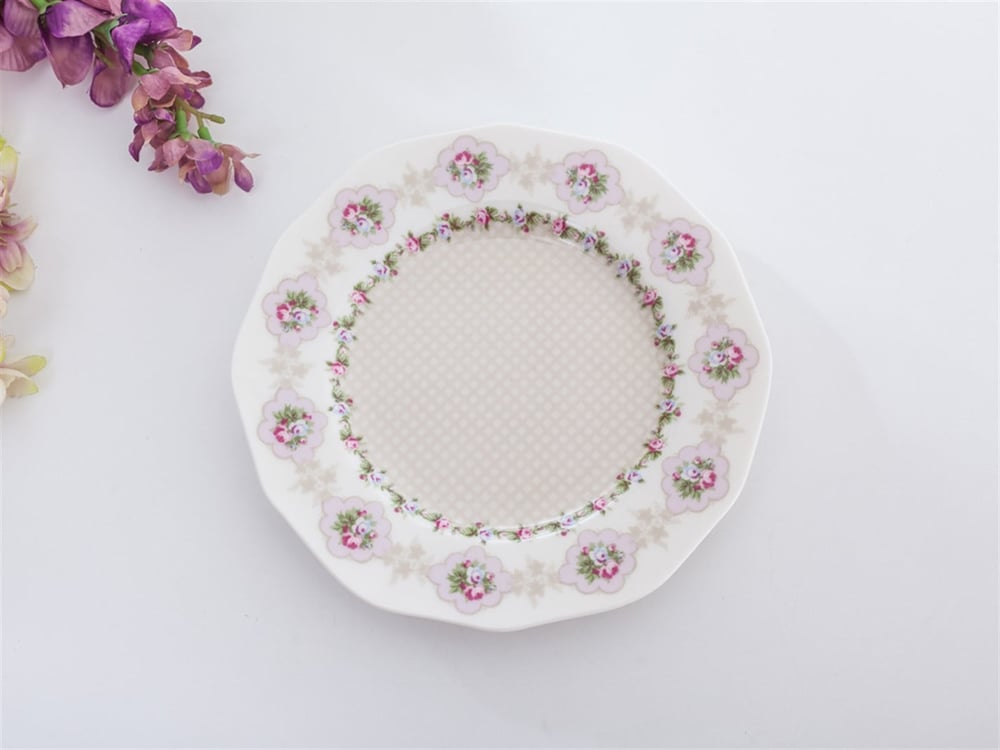 Iarna a crescut  Bonetă China Set 2 Farfurie 16 Cm Roz