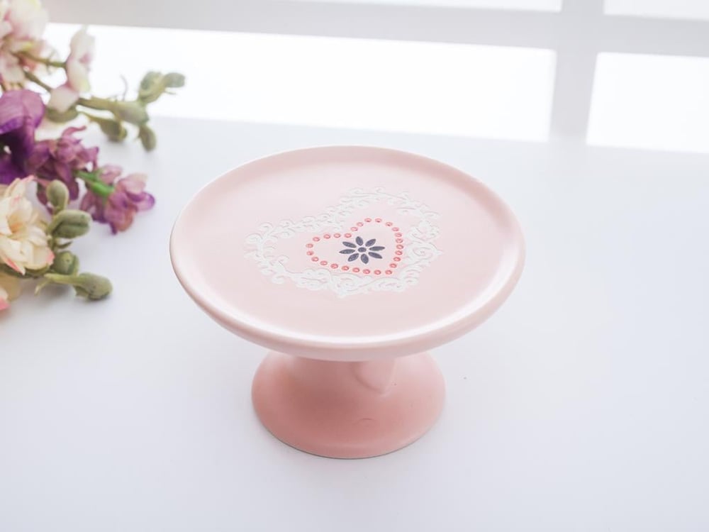 İnimă Ceramică Cu Picioare Stand Pentru Chec 11,0*6,5 Cm Roz