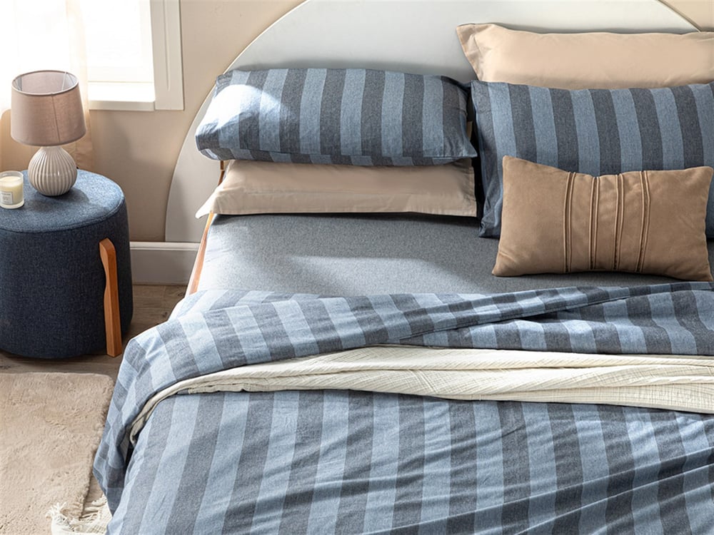 Linea Bold Stripe Twill King Size Set Lenjerie De Pat 240x220 cm Bleumarin