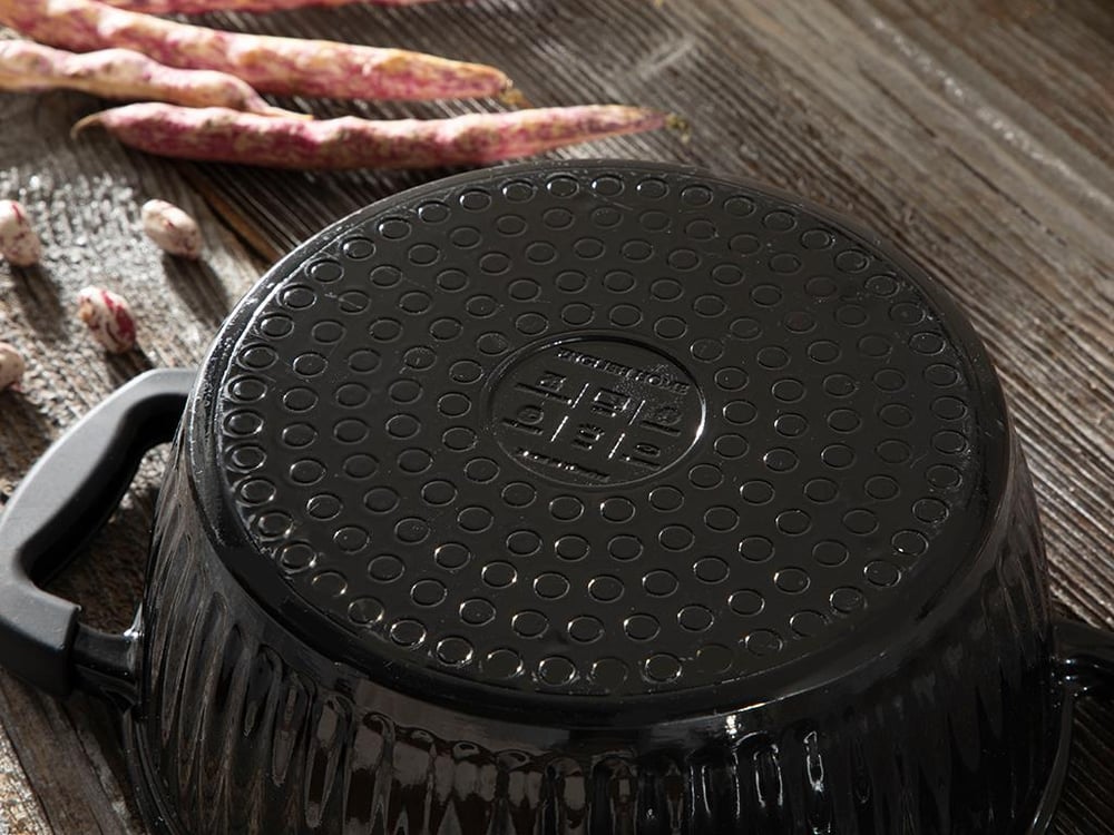 Master Cast Induction Aluminum Casting Deep Pan 20 cm Black