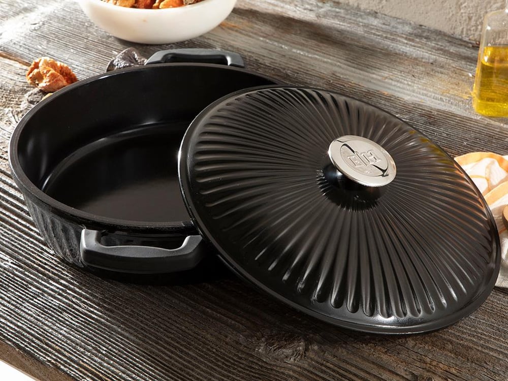 Master Cast Induction Aluminum Casting Small Pan 28 cm Black