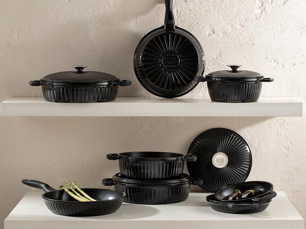 Master Cast Aluminum Casting Shallow Frying Pan 22 cm Black