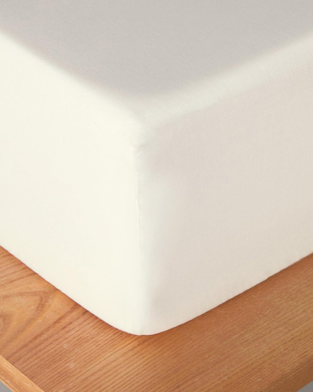 Cotton Satin Double Person Fitted Sheet 160x200 cm White