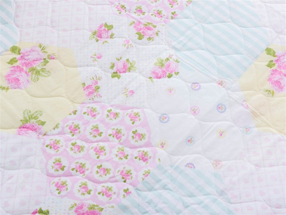 Patch Lover Patch Pentru o persoana  SET CUVERTURĂ DE PAT 160x240 cm Roz