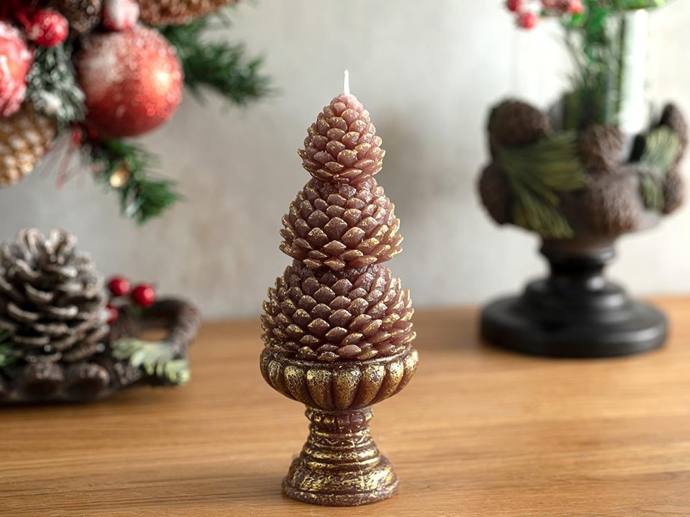 Pine Cone Candle 6,8x6,8x17,5 cm Brown