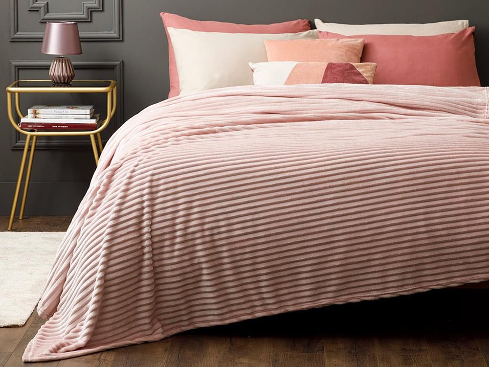 Plain Super Soft For One Person  PĂTURĂ 150x200 cm Pink