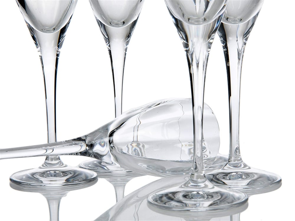 Primo 1 Glass 6 pcs Served With Coffee W Transparent