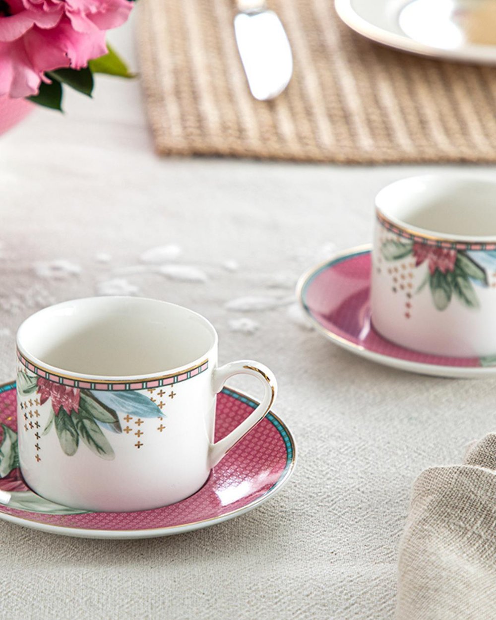 Protea New Bone China 4 Pieces 2 Servings Coffee Cup Set 80 ml Pink