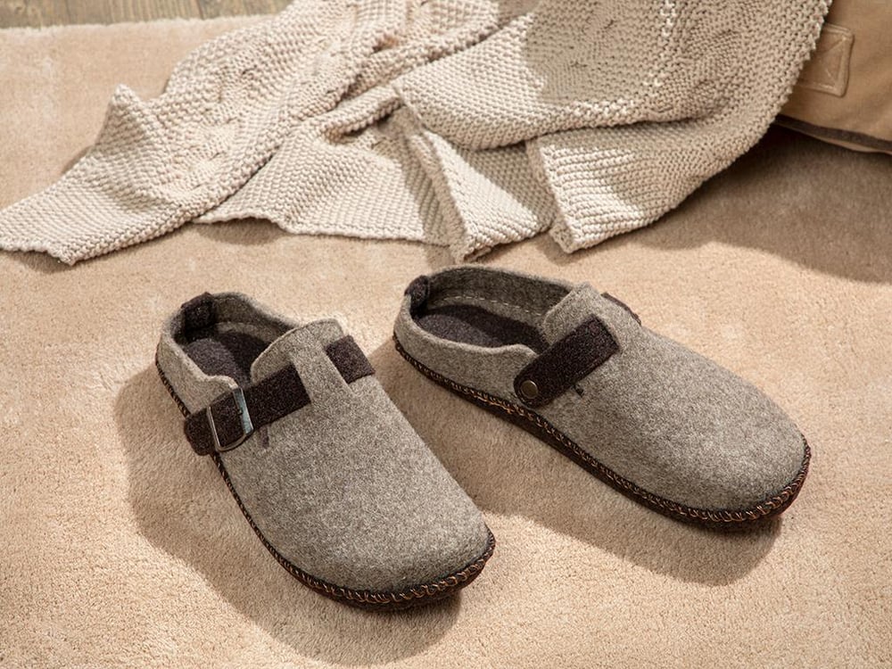 Relax felt Mens Home Slippers 43 Brown