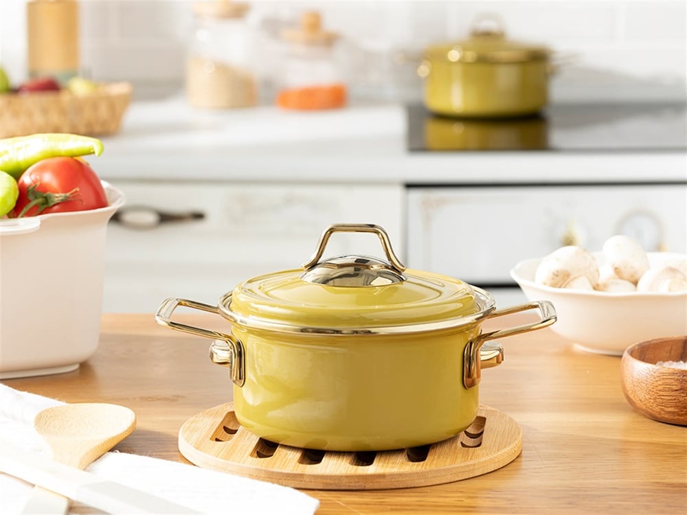 Rona Enamel Capped Pan 14 cm Kiwi Green