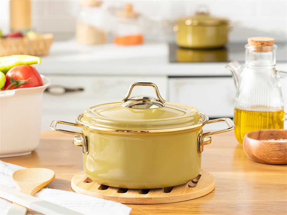 Rona Enamel Capped Pan 16 cm Kiwi Green