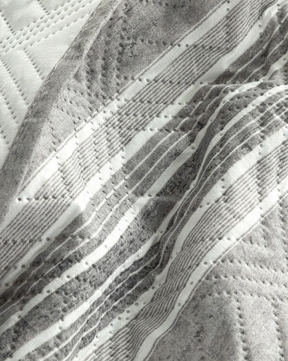 Set cuvertură pat cu fețe de pernă, King size, Rare Stripes, poliester, 240x220 cm, Bej