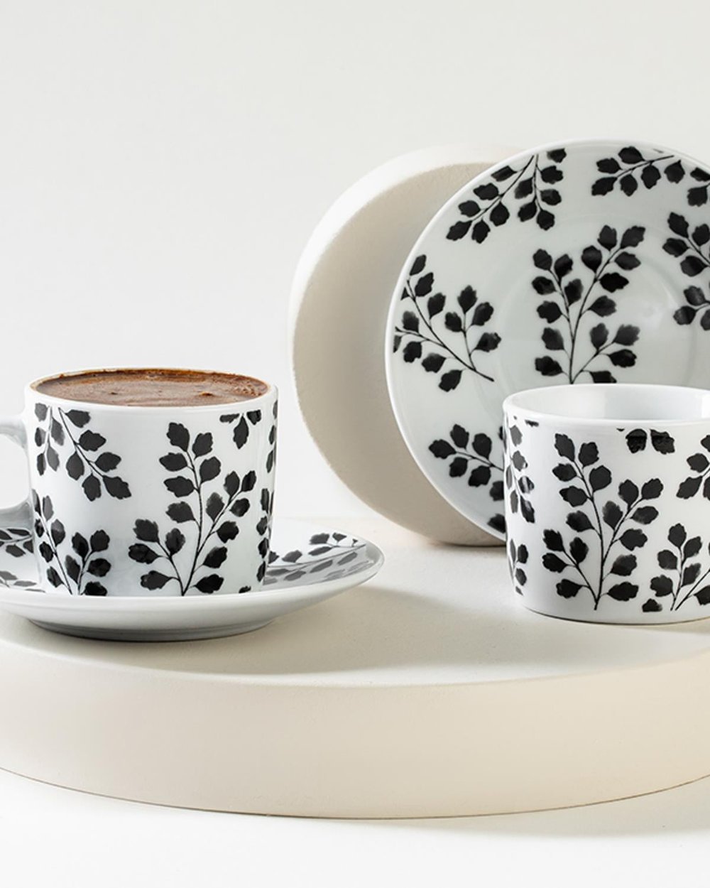 Shine Leaf Porcelain 4 Parça 2 Kişilik Coffee Cup Set 80 ml Black