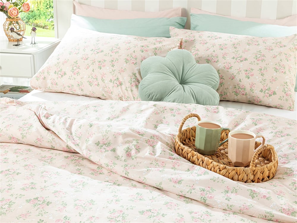 Trandafir dulce Cottony  King Size  SET LENJERIE DE PAT 240x220 cm Powder
