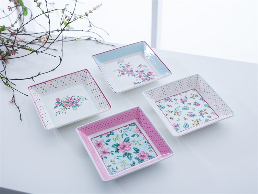 Tulip Bone China 4 Pcs Appetizers . .
