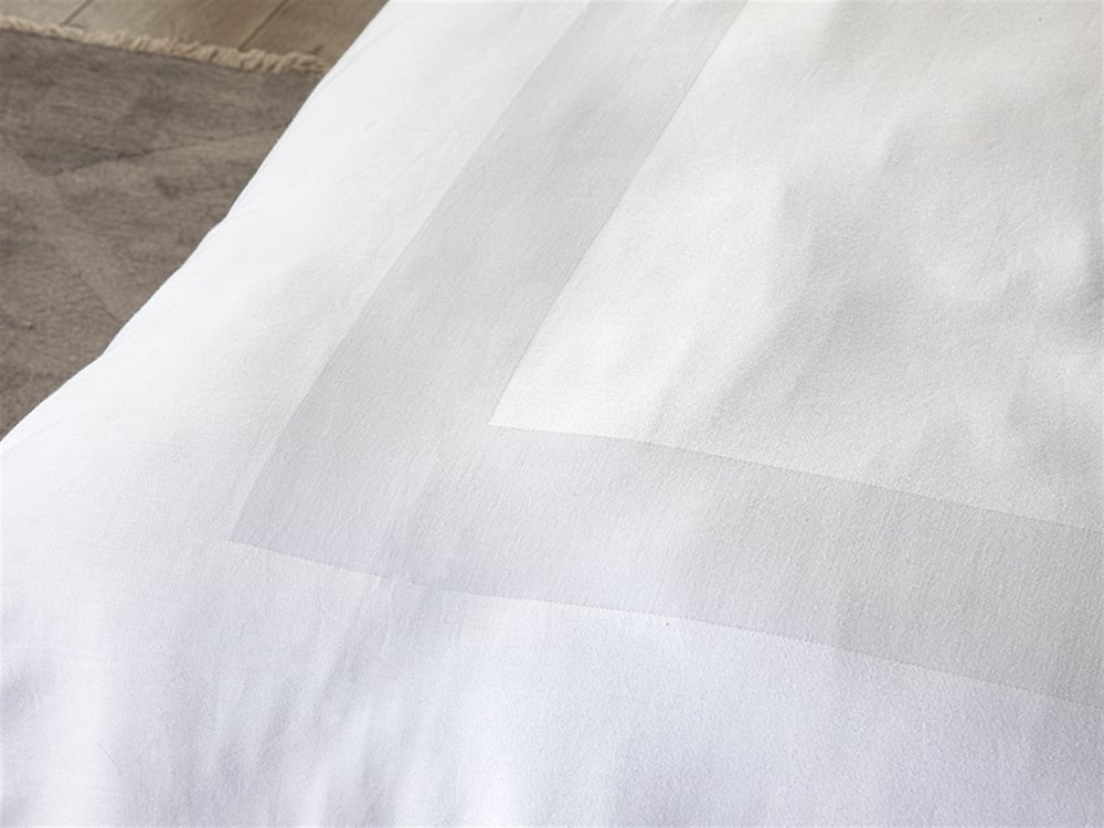 Vivid Çerçeveli Pamuk Saten  King Size  SET LENJERIE DE PAT 240x220 cm alb