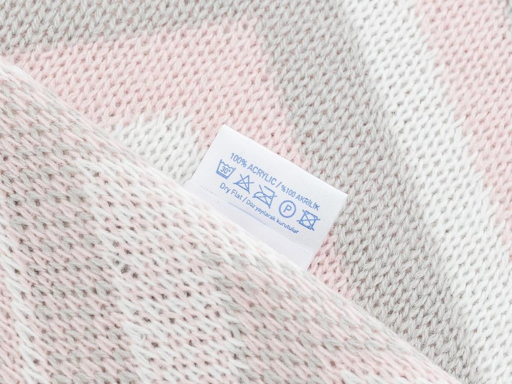 Zigzag Acril  PĂTURĂ TV 120x170 cm Pink