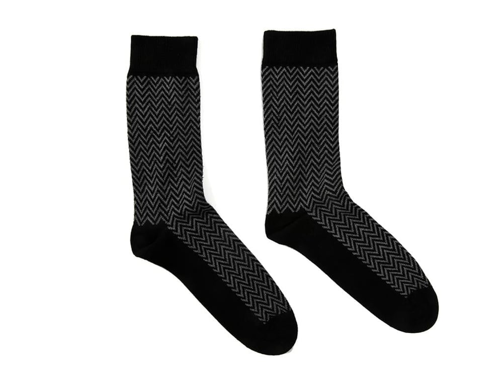 Zigzag Cottony Mens Hoodie Long Length Sock 40-44 Black-Gray