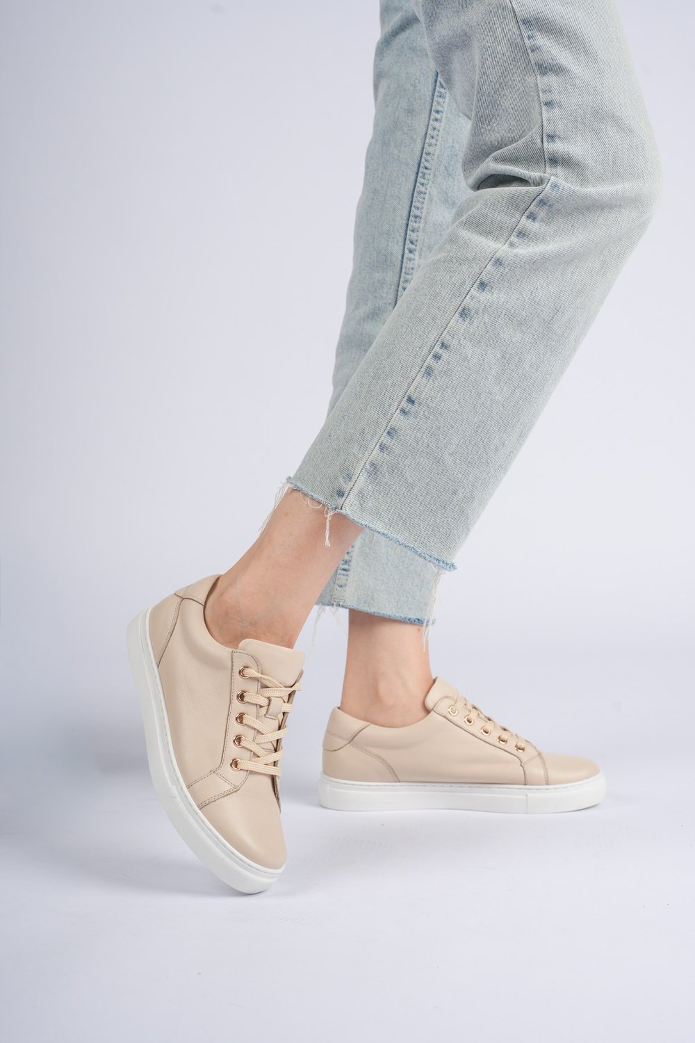 Sofia Kadın Sneaker Hakiki Deri İçi Deri Comfort Yumuşak Taban Günlük Ayakkabı