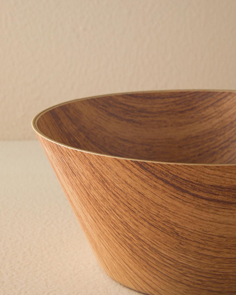 Alita Plastic Wooden Appearance Bowl 24 cm Light Brown.