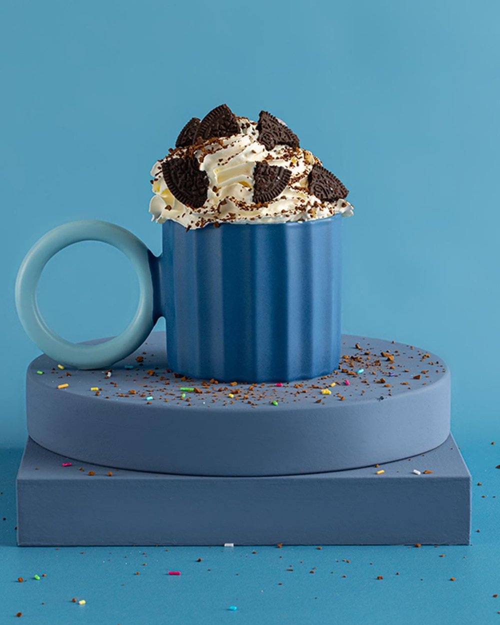 Angled New Bone China Cup 260 ml Dark Blue - Light Blue