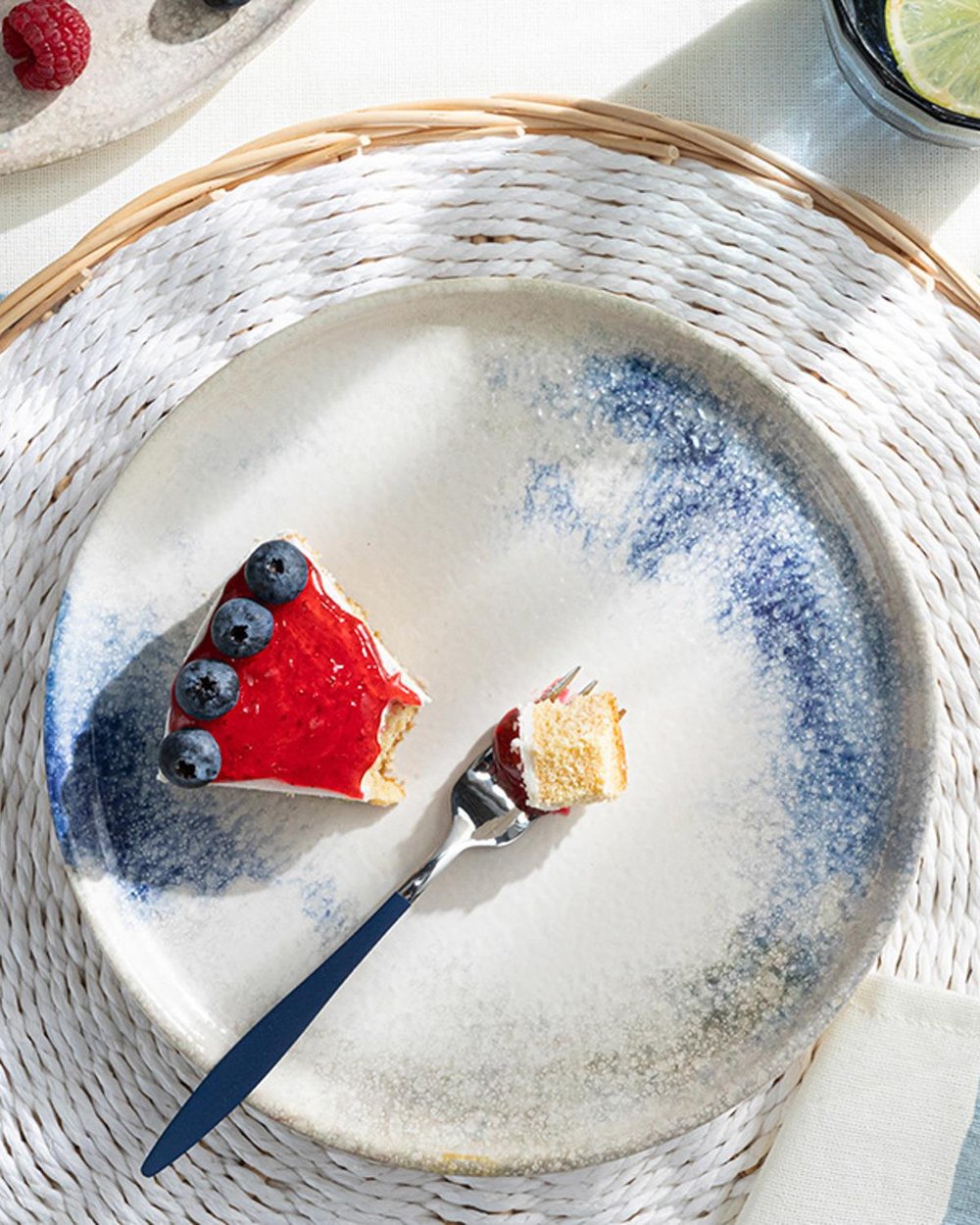 Aqua Sense Ceramic Cake Plate 22 cm Blue