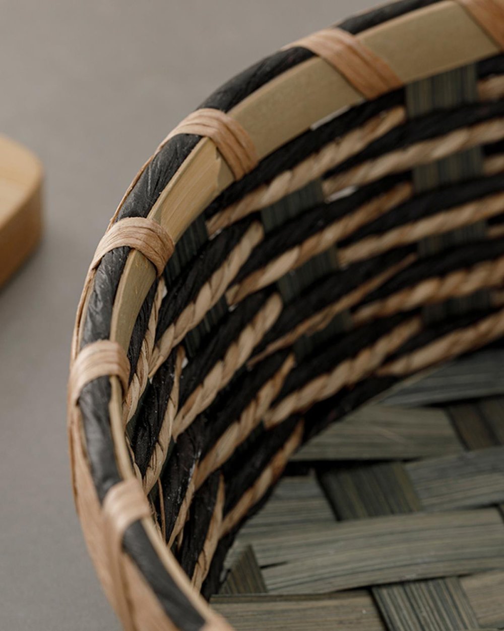 Audrey Wicker Round Bread Basket 20.5x20.5x6 cm Green