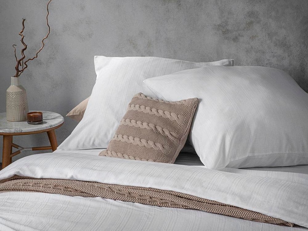 Aurora Silky Touch Super King Duvet Cover Set White