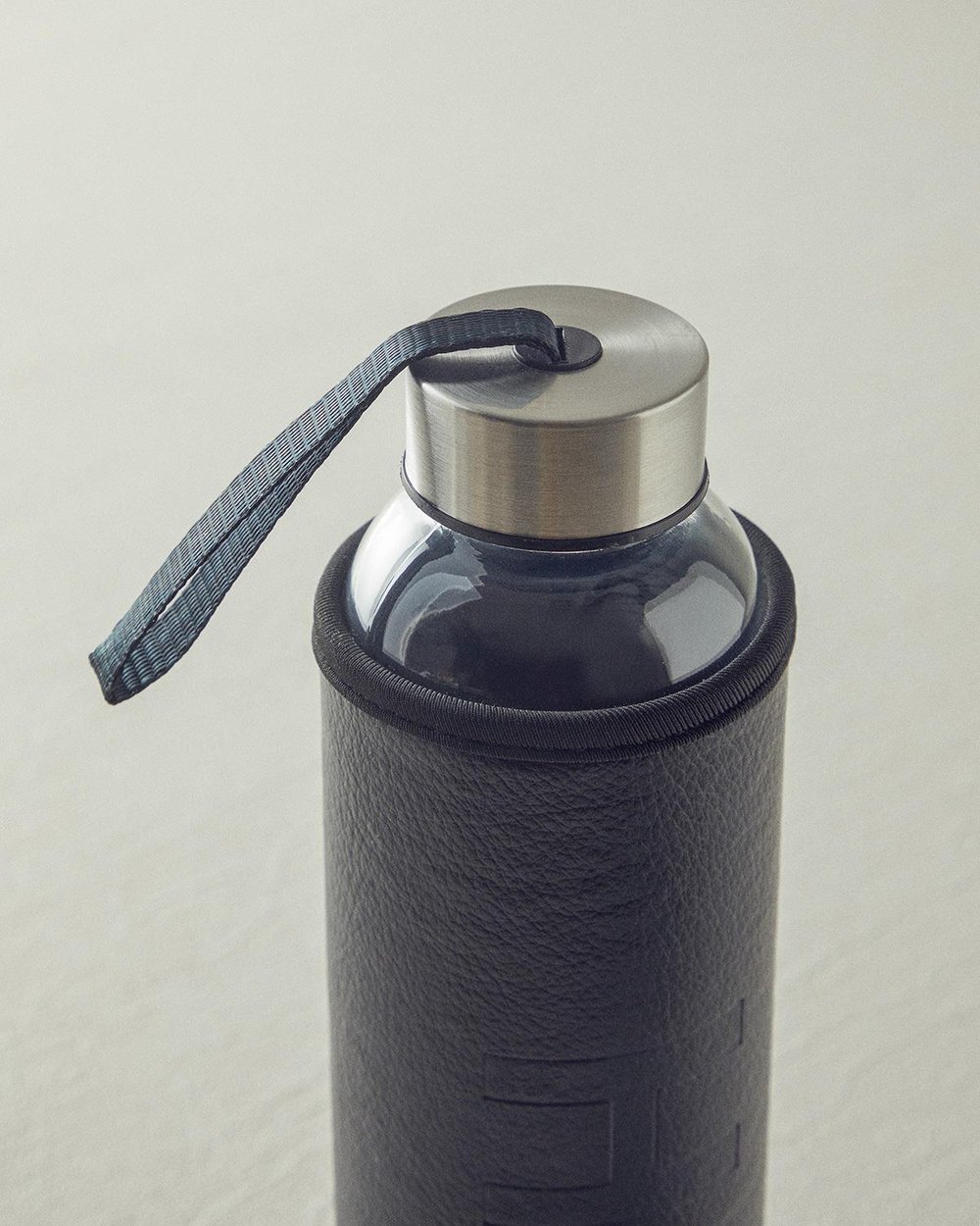 Best Bottle Шише С Калъфка, Стъкло, Черно, 500 Ml