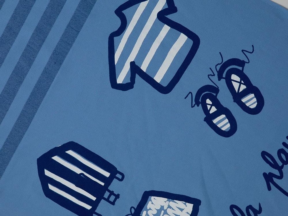 Boy On Beach ДЕТСКА ПЛАЖНА ХАВЛИЯ Момче Отпечатано 70x140 cm Blue.
