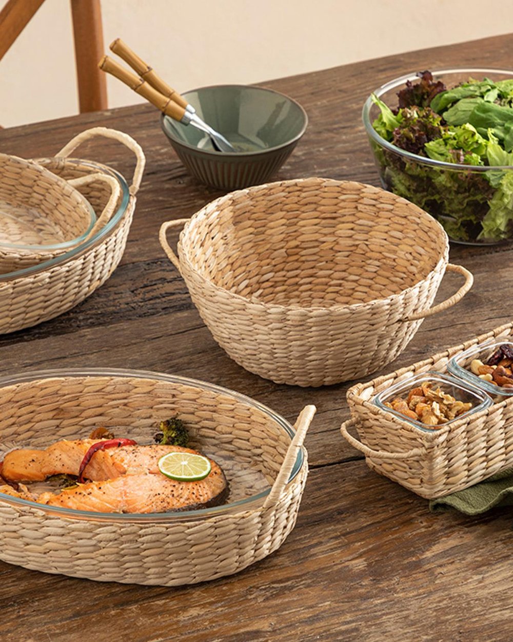 Check Natural Glass Wickered Serving Ware 31 cm Transparent