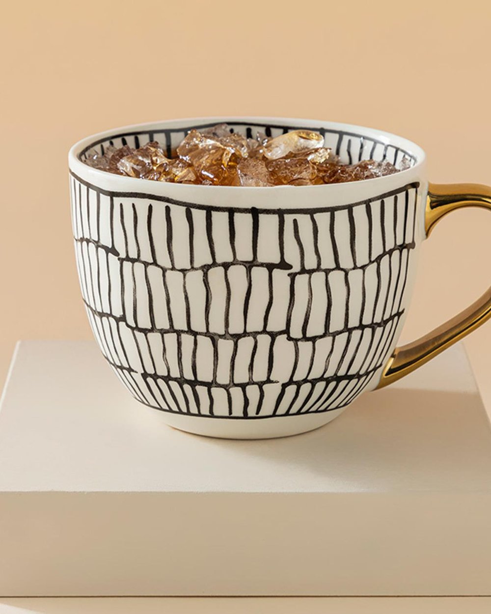 Chic Shine New Bone China Cup 450 ml Black