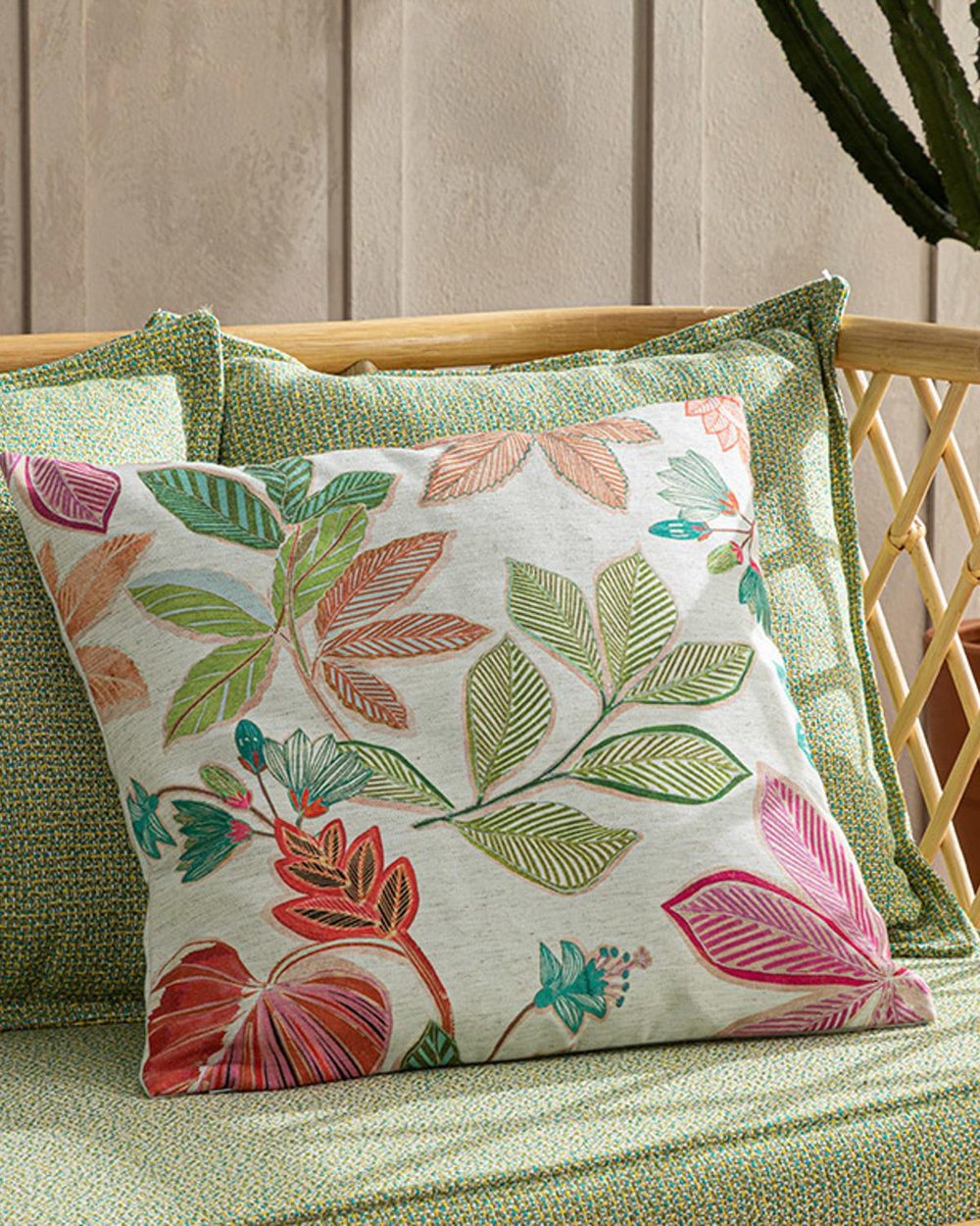Clohe Decorative Cushion 45x45 cm Colorful