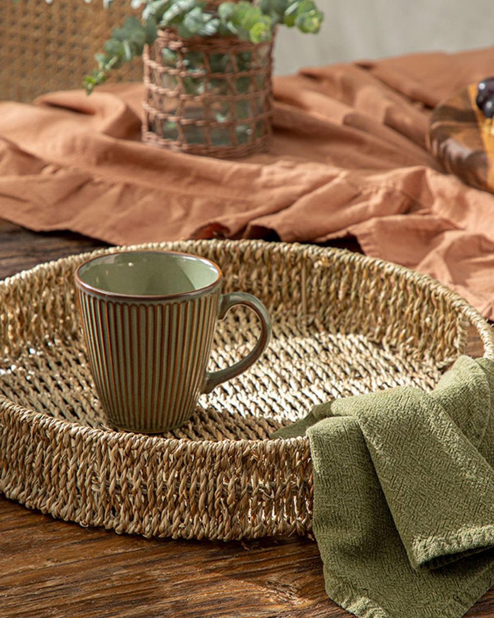 Ella Straw Round Tray 35 cm Brown