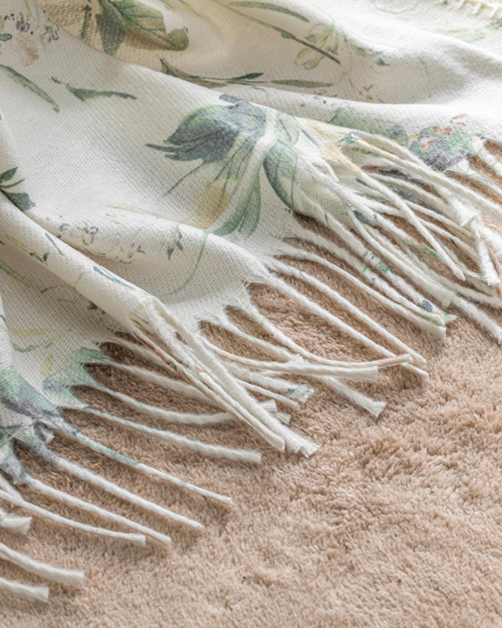 Evia Printed Chair Shawl 130x170 cm Beige