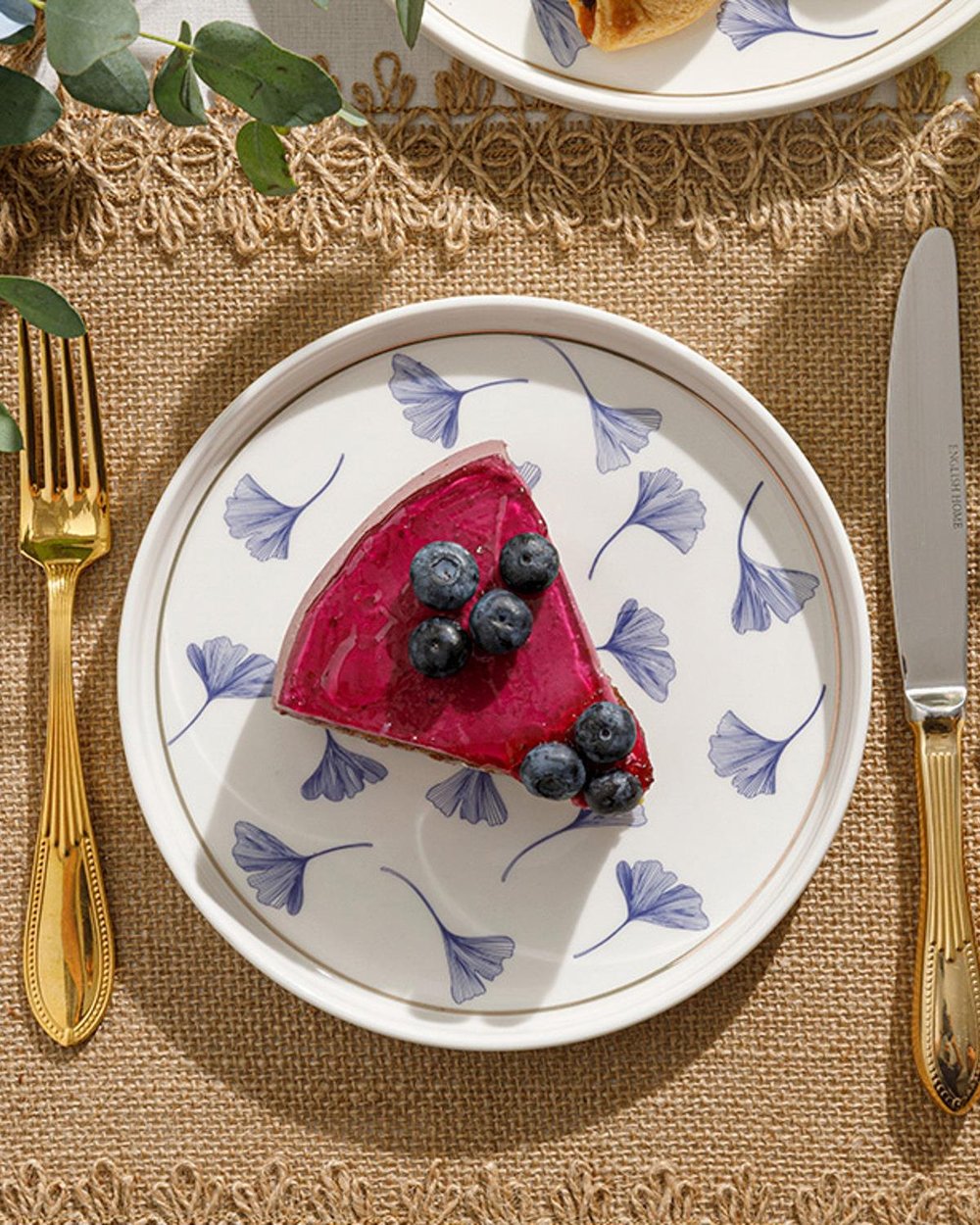 Gingko Biloba New Bone Dessert Plate 17 cm NavyBlue-White