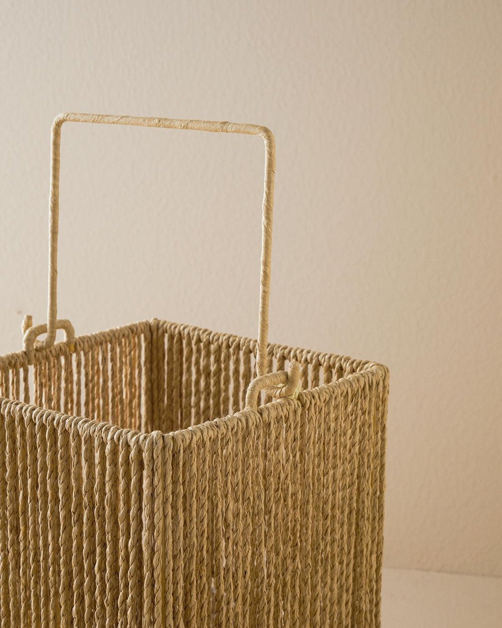 Gloria Wicker Lantern Natural.