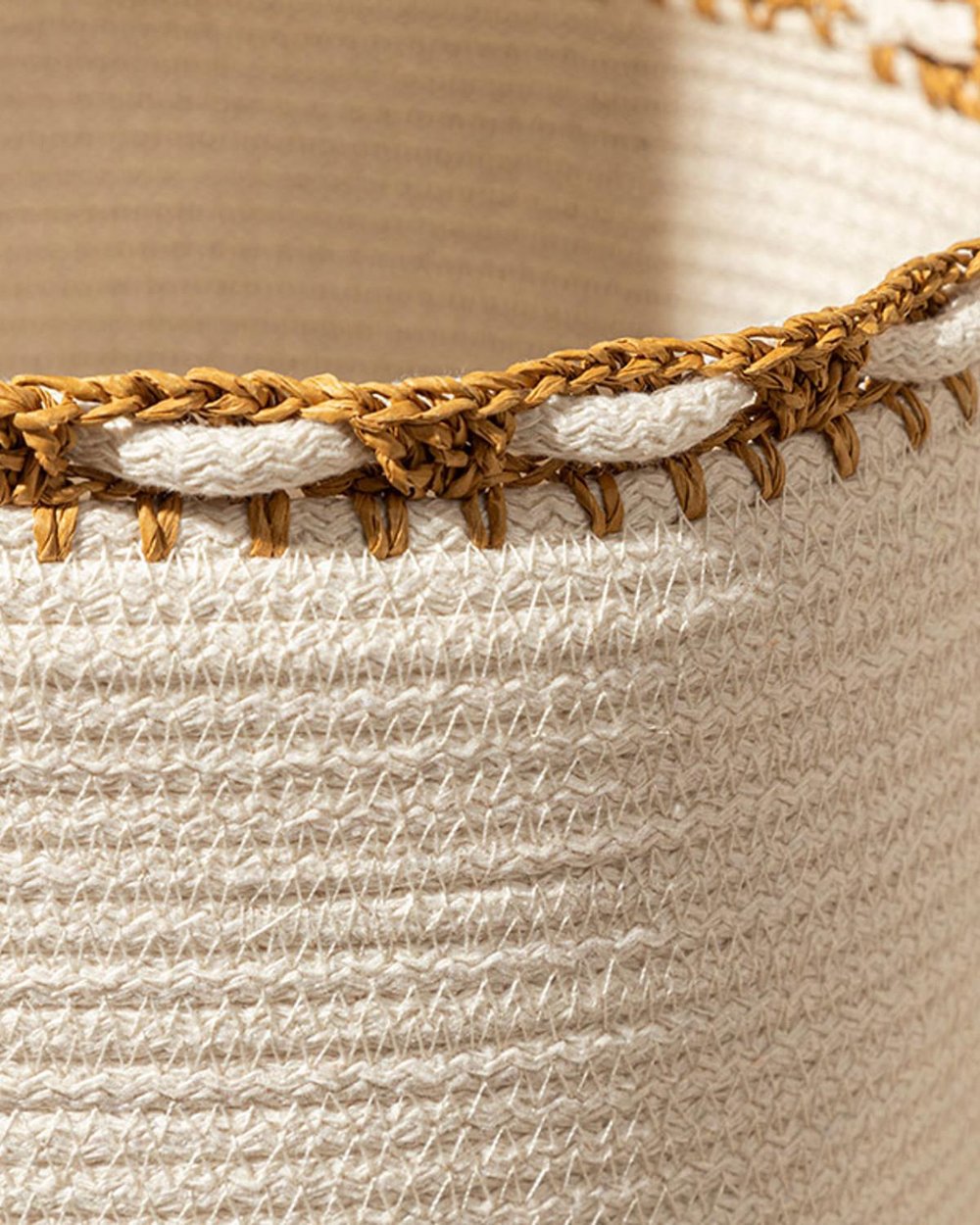 Lace Knitting Basket 30x25 Ecru