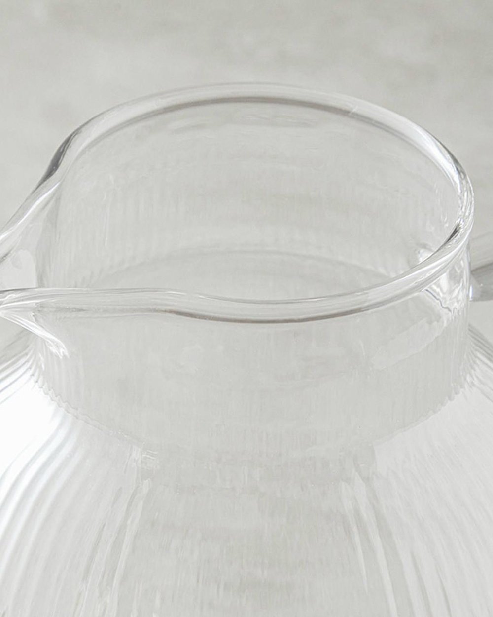 Leslie Borosilicate Glass Water Bottle 2200 ml Transparent