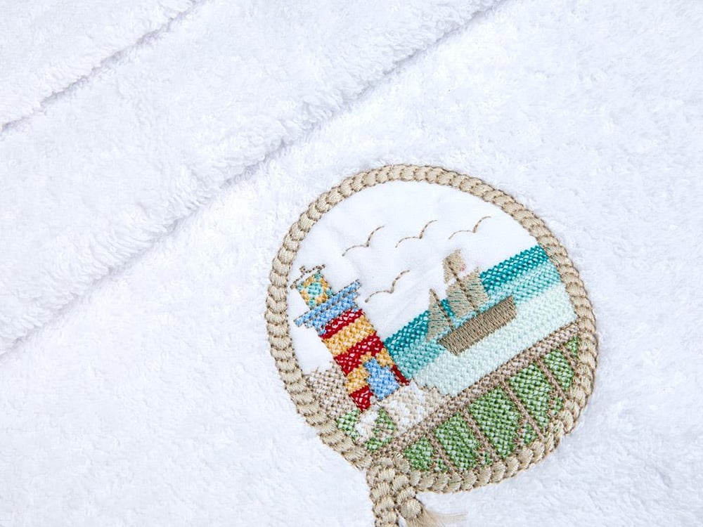 Lighthouse ХАВЛИЯ ЗА ЛИЦЕ Бродирани 50x80 cm White