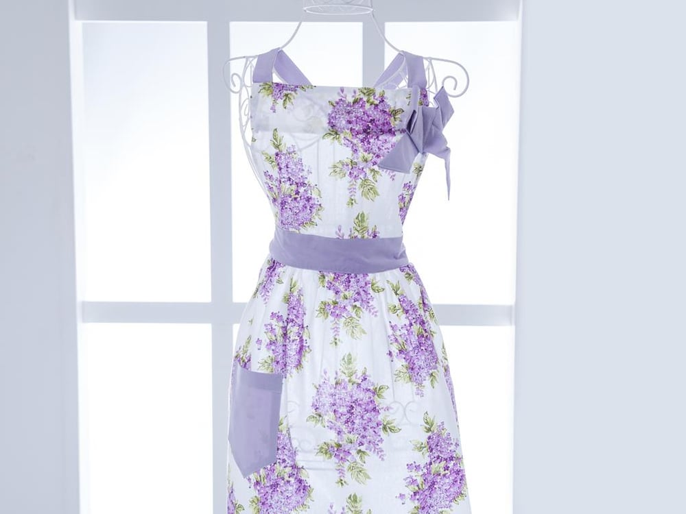 Lilac КУХНЕНСКА ПРЕСТИЛКА Отпечатано .