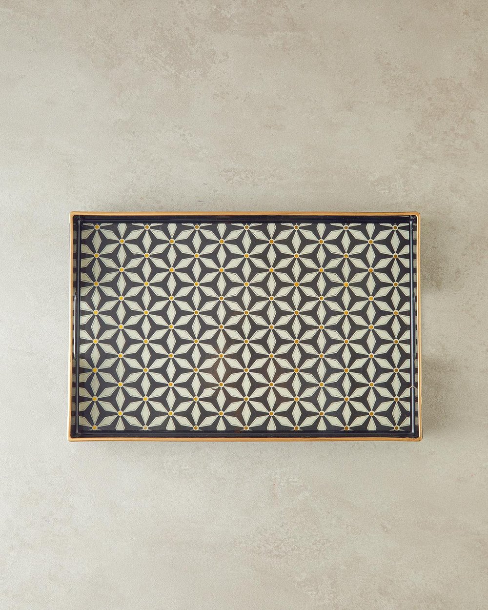 PP Tray 40x26 cm Black
