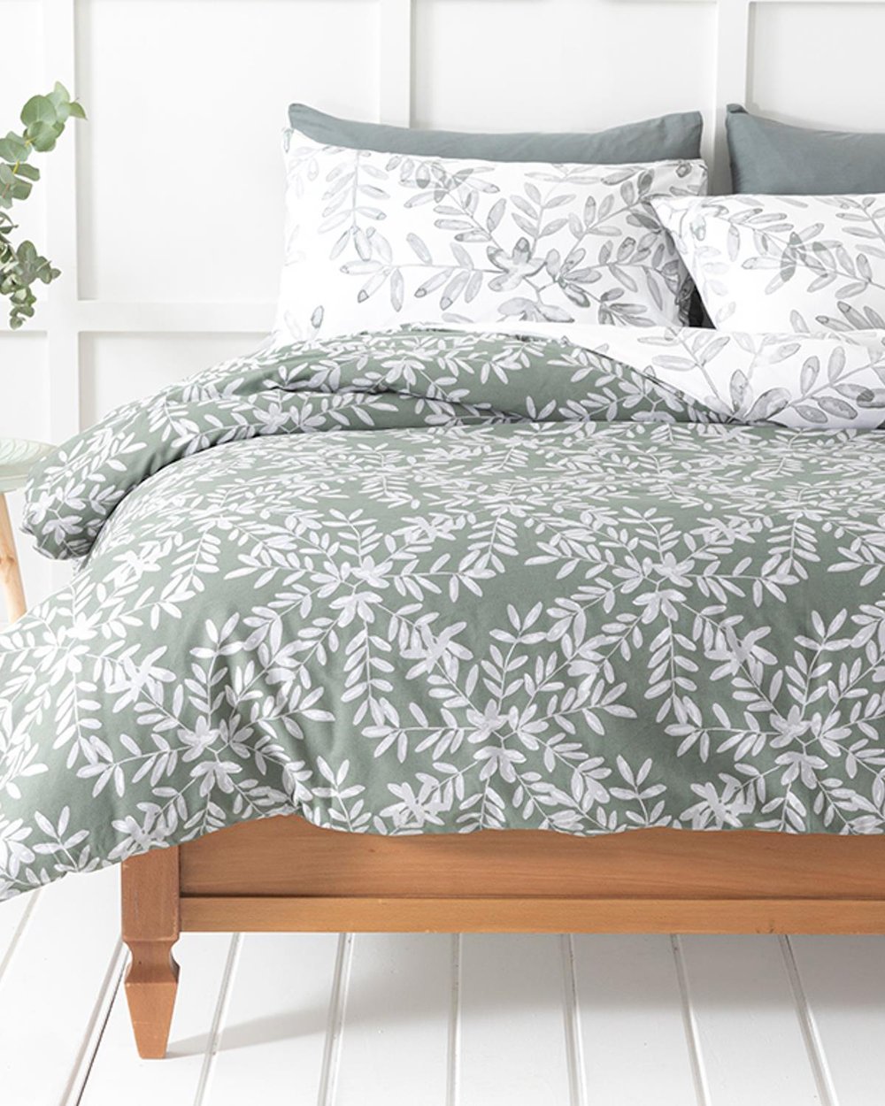 Olive Twig Спален Комплект Кралски размер Крепон 240x220 см Маслиненозелен