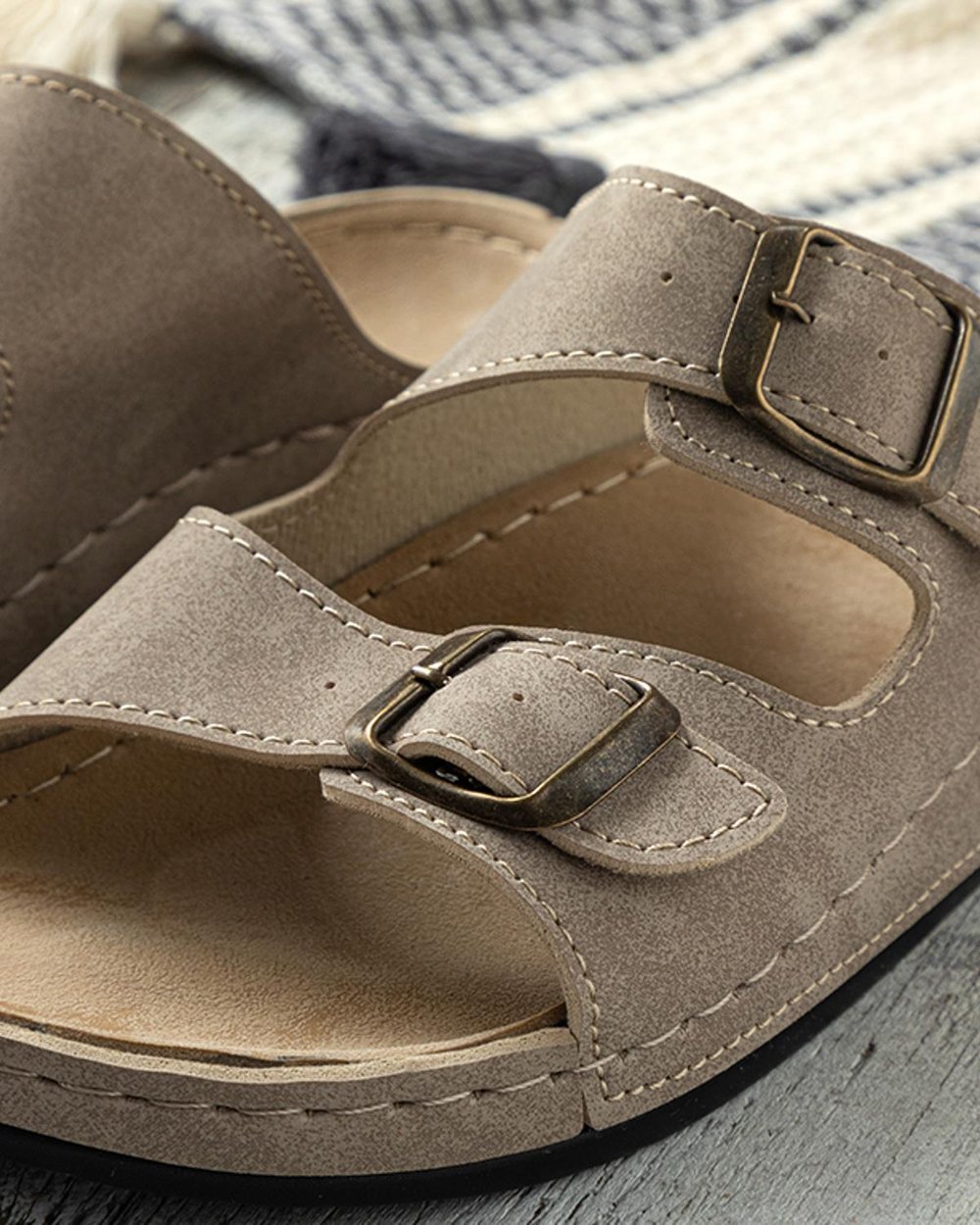 Pedro Artificial Leather Mens Sandals 43 Beige
