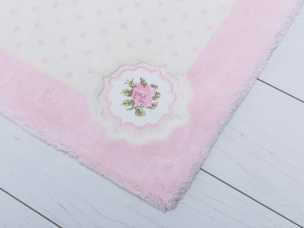 Pink Rose ПОСТЕЛКА ЗА БАНЯ Бродирани 60x100 cm Pink
