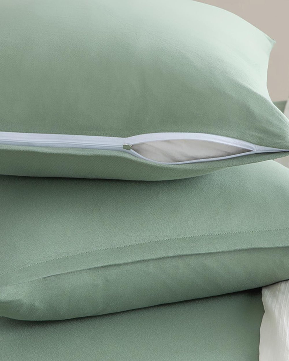Plain Combed Cotton King Size Fitted Sheet Set 180x200 cm Dark Green.