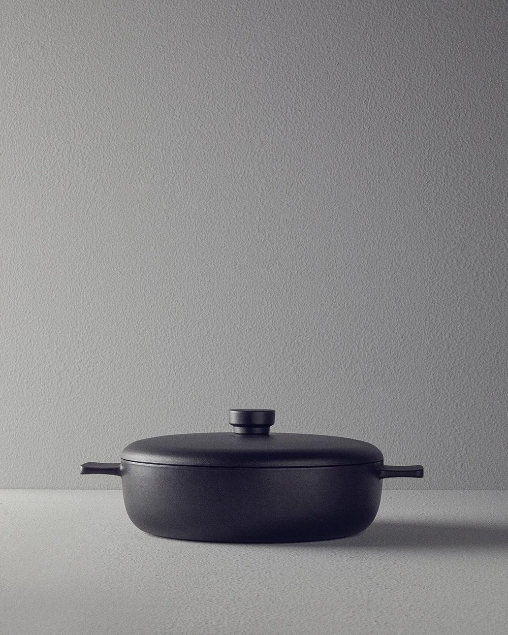 Prime Cast Aluminum Flat Pan 28 cm Black