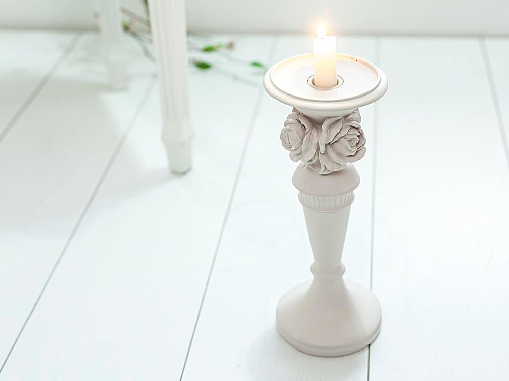 Rosa СВЕЩНИК Малка . Pink