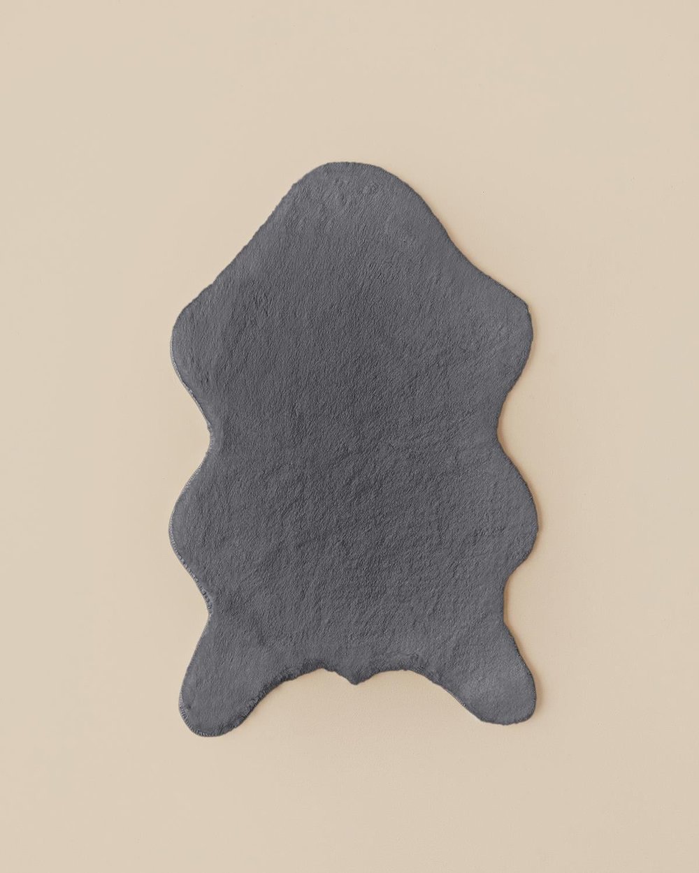 Soft Touch Rabbit Plush Fake  Fur 120x180 cm Anthracite